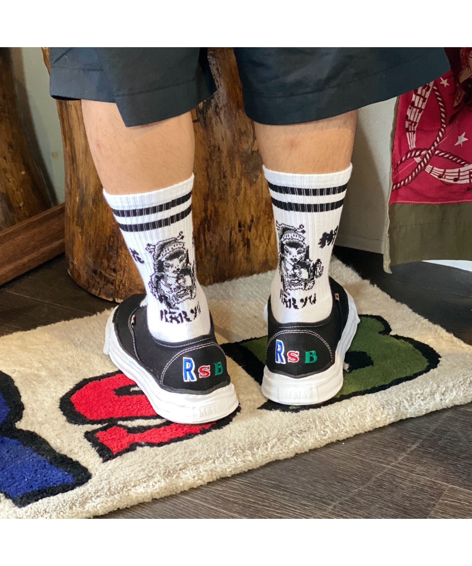 花柳 - KARYU - SOCKS BLACK / WHITE