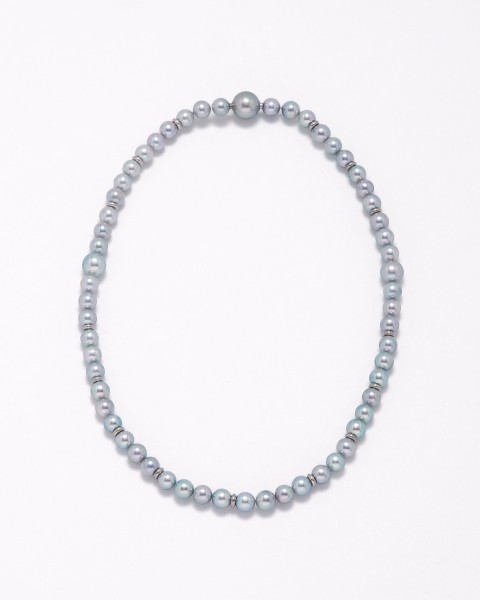 Seamless pearl necklace