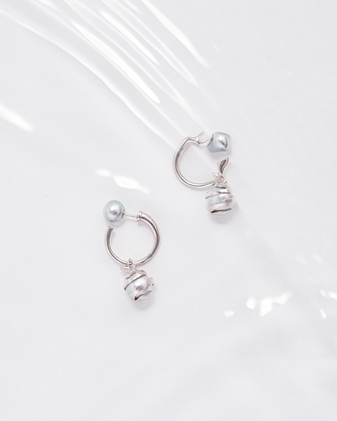 akoya pearl ring ear pierce (one piece)