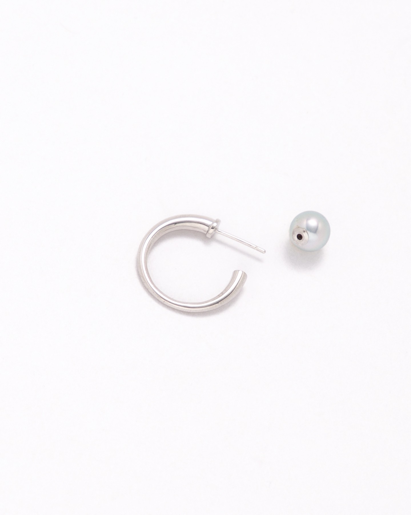 Akoya pearl catch hoop earrings(pair)