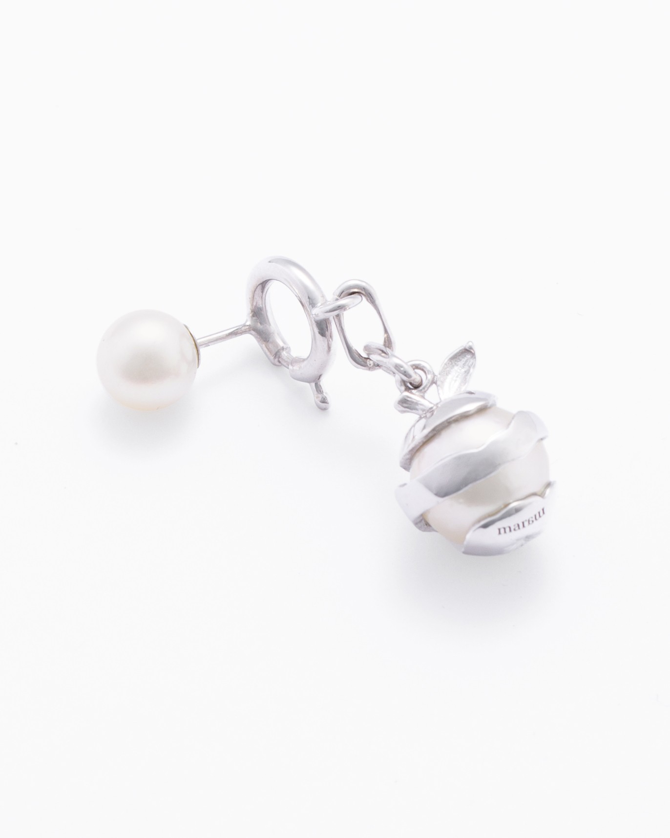 akoya pearl chain ear pierce short-RIGHT