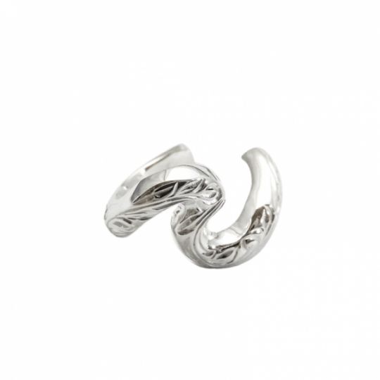 ハワイアンジュエリー/Silver925/CE0002/Wave ear cuff イヤーカフ|ハワイアンジュエリーブランドMaxi(マキシ)公式通販オンラインショップ