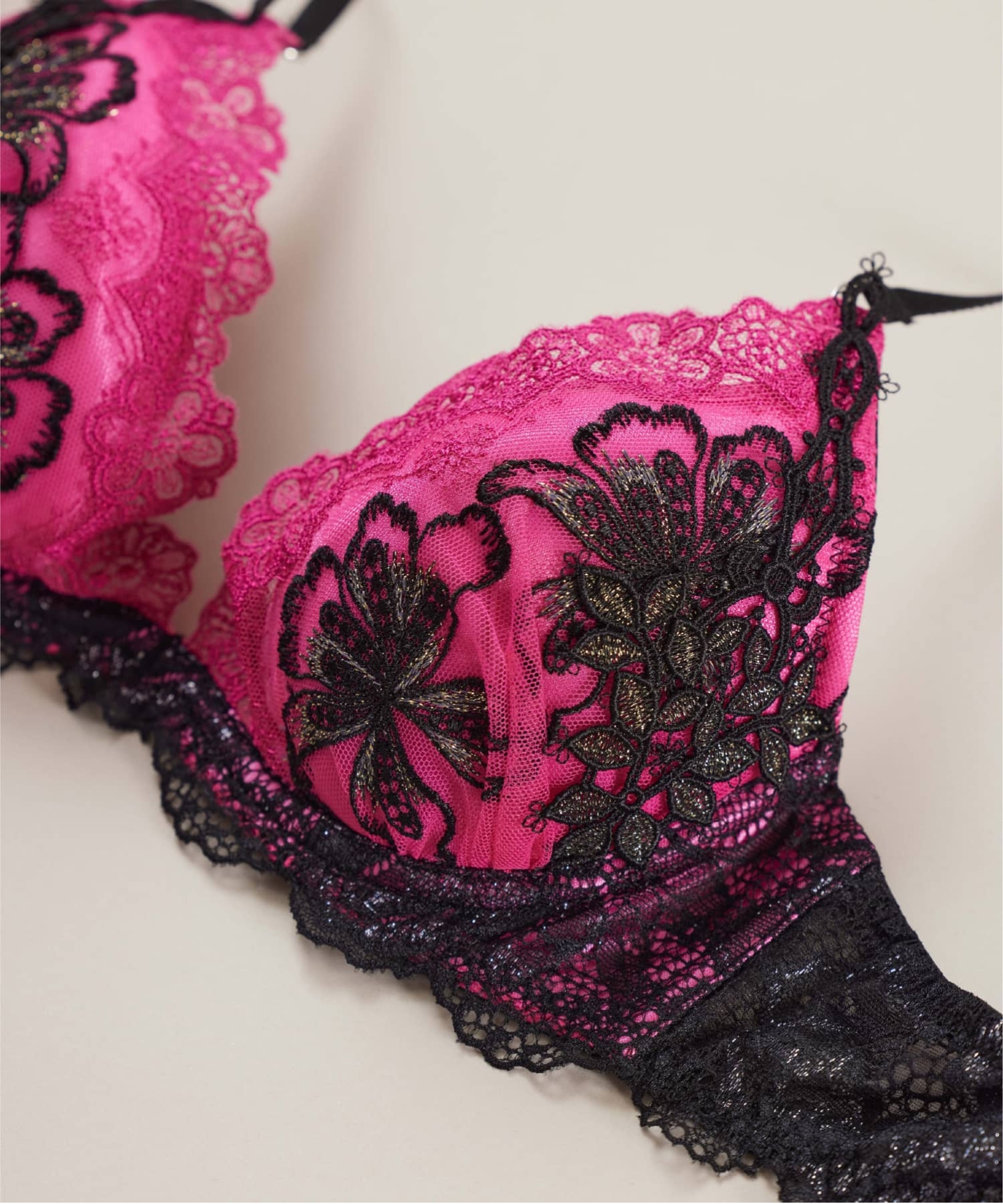 オーバーグリッター トリックリフト ブラ