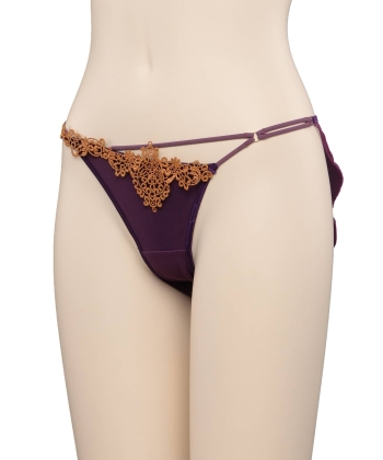 ホリー ショーツ