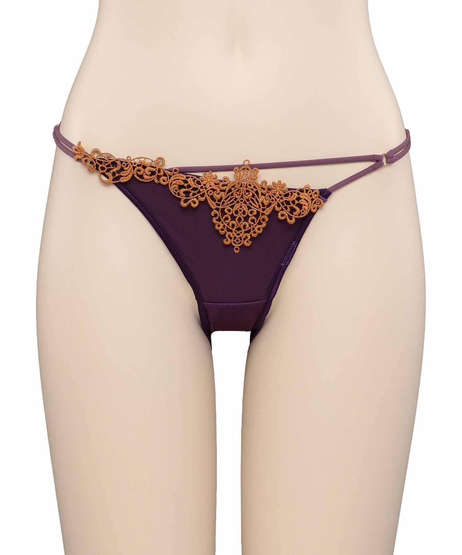 ホリー ショーツ