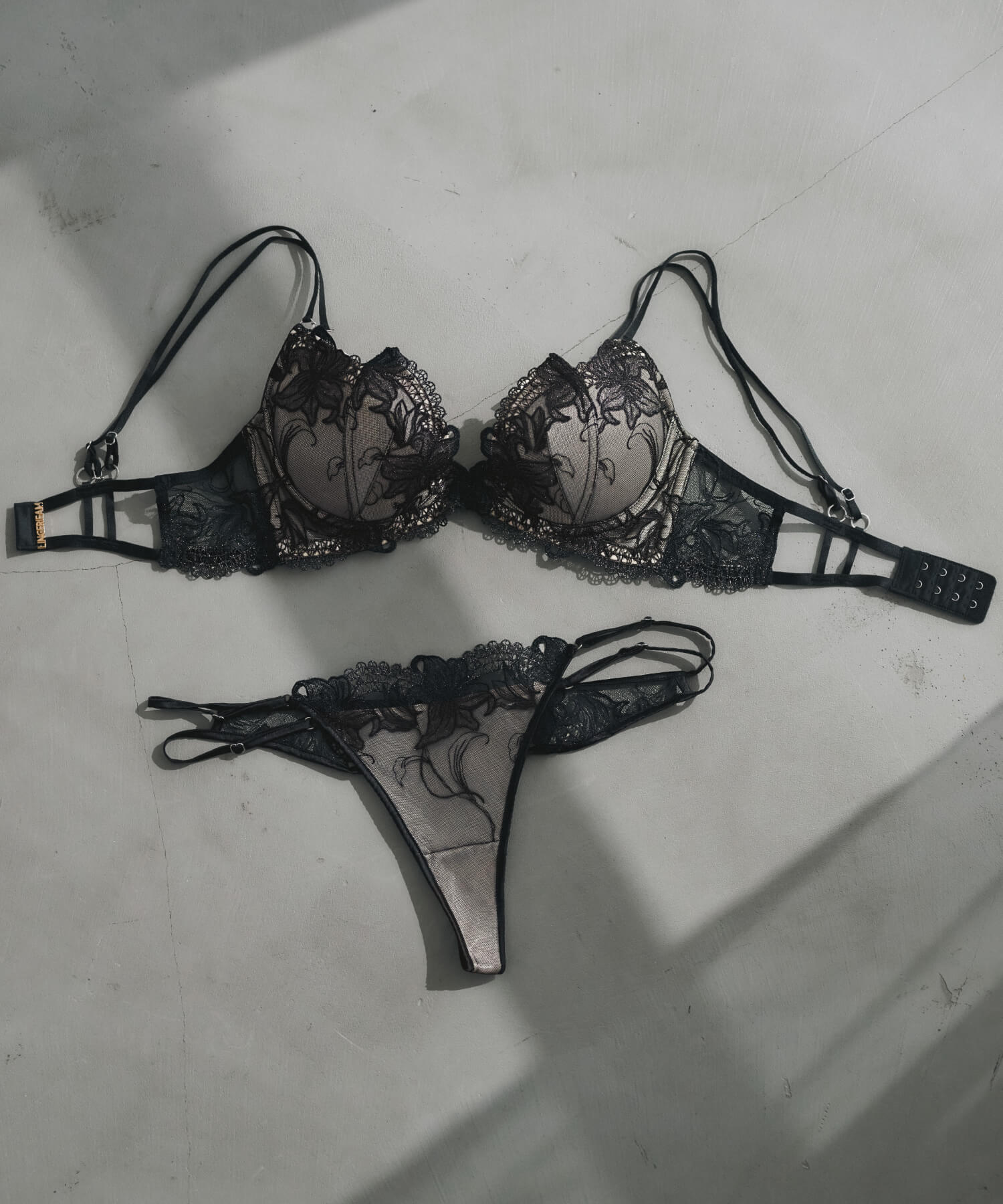 グリマーリリー シャープメイク ブラ