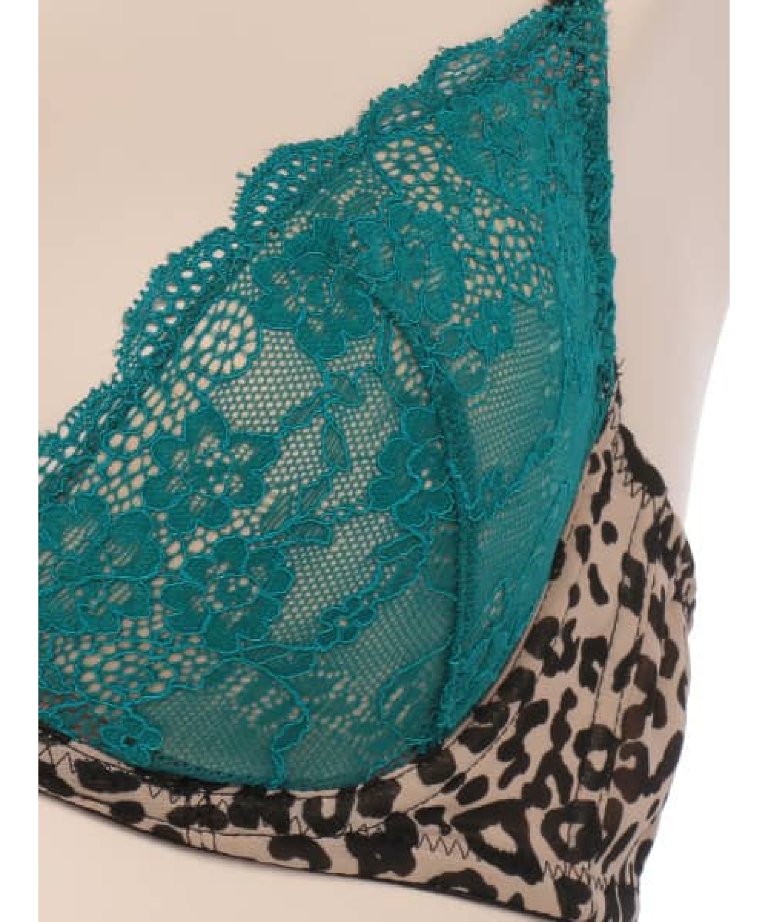 レーシーレオパードグラマーアップライト ブラ