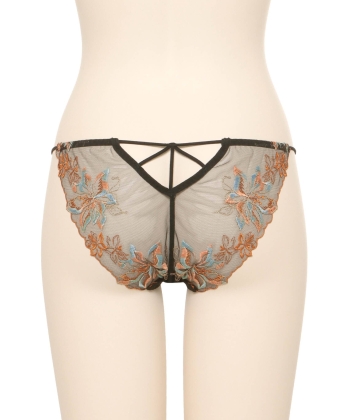 アクセントカラーズ エンブレース ショーツ