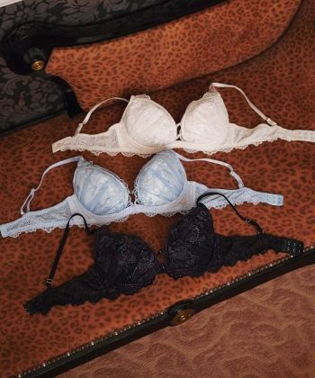 グリーミングフラワー ホットリフト ブラ