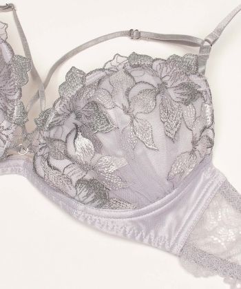 シクラミーノ ホットリフト ブラ