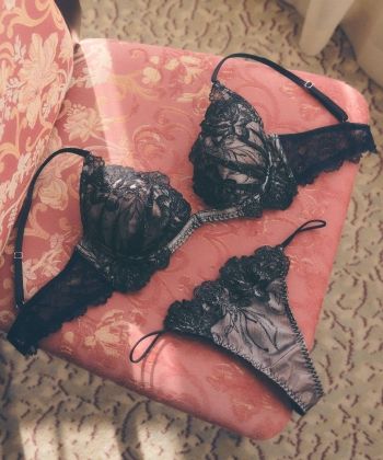 エレガンピオニー Tバック