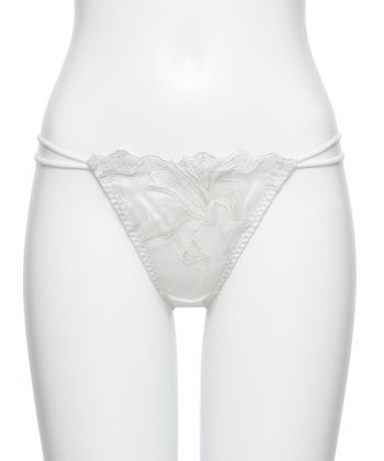 クラリス エンブロイダリーレース ショーツ