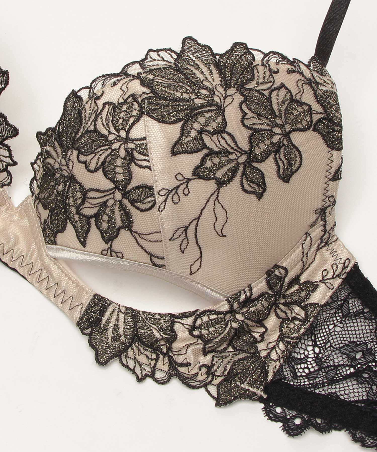 フィオナ グラマーアップ ブラ