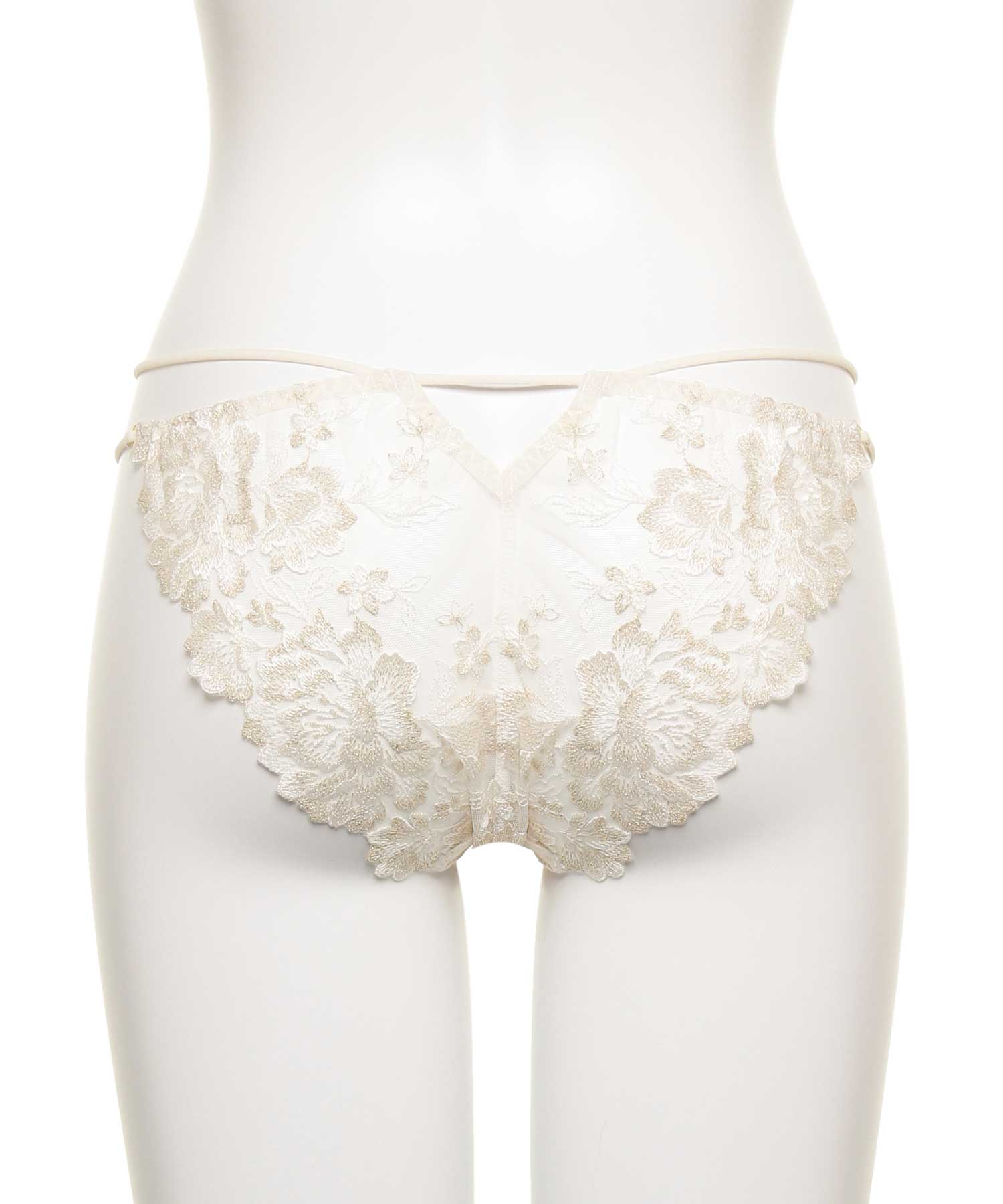 パルフルール エンブロイダリーレース ショーツ