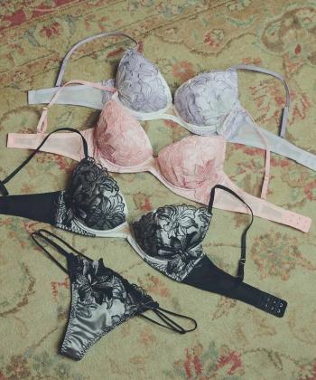 ヴェリシア グラマーアップ ブラ