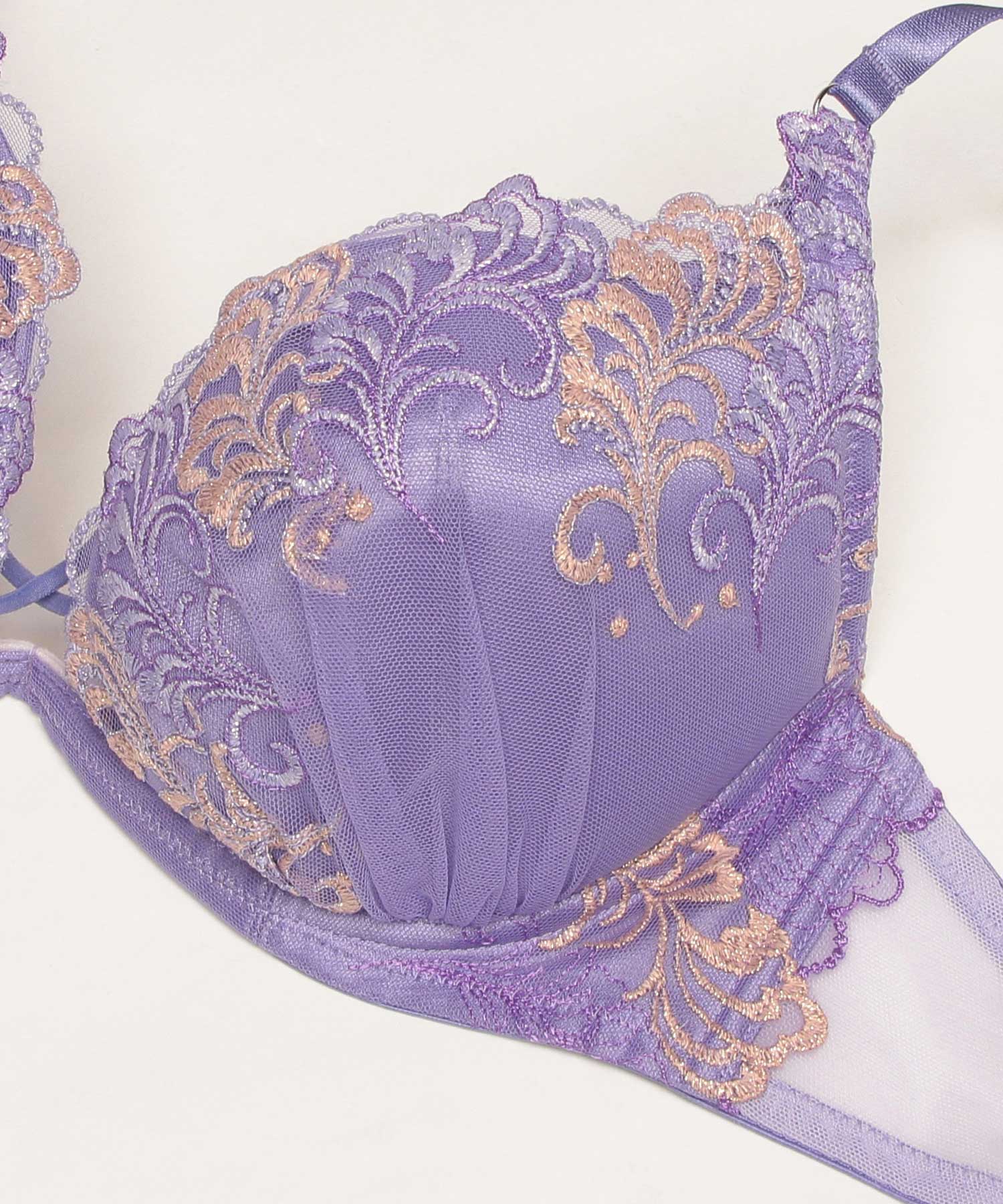 アヴェネル トリックリフト ブラ