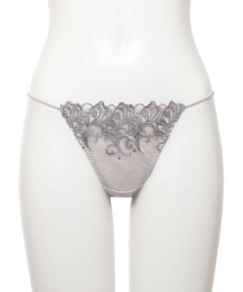 アヴェネル エンブロイダリーレース ショーツ