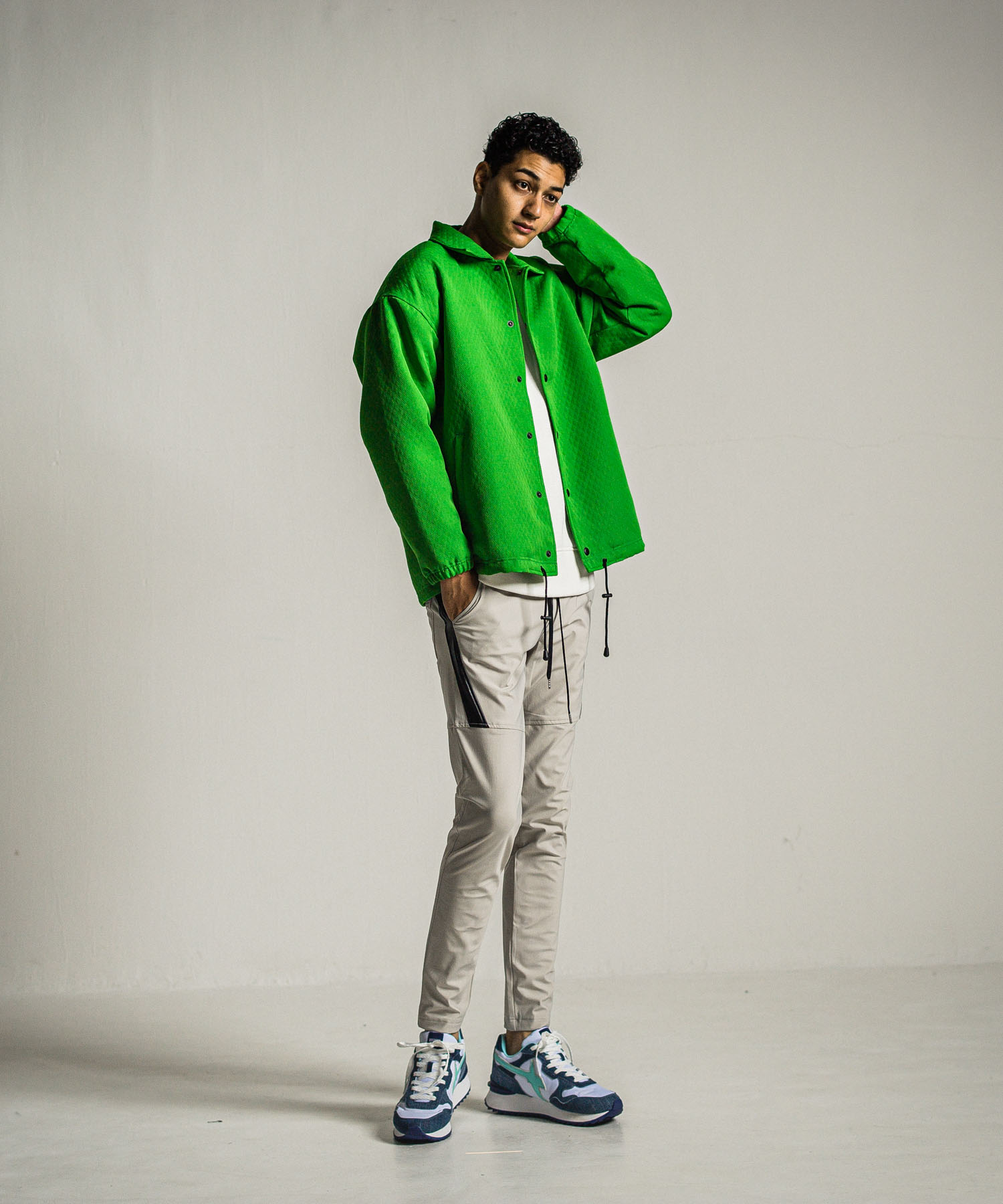 W6YZ×RESOUNDCLOTHINGコラボスニーカー