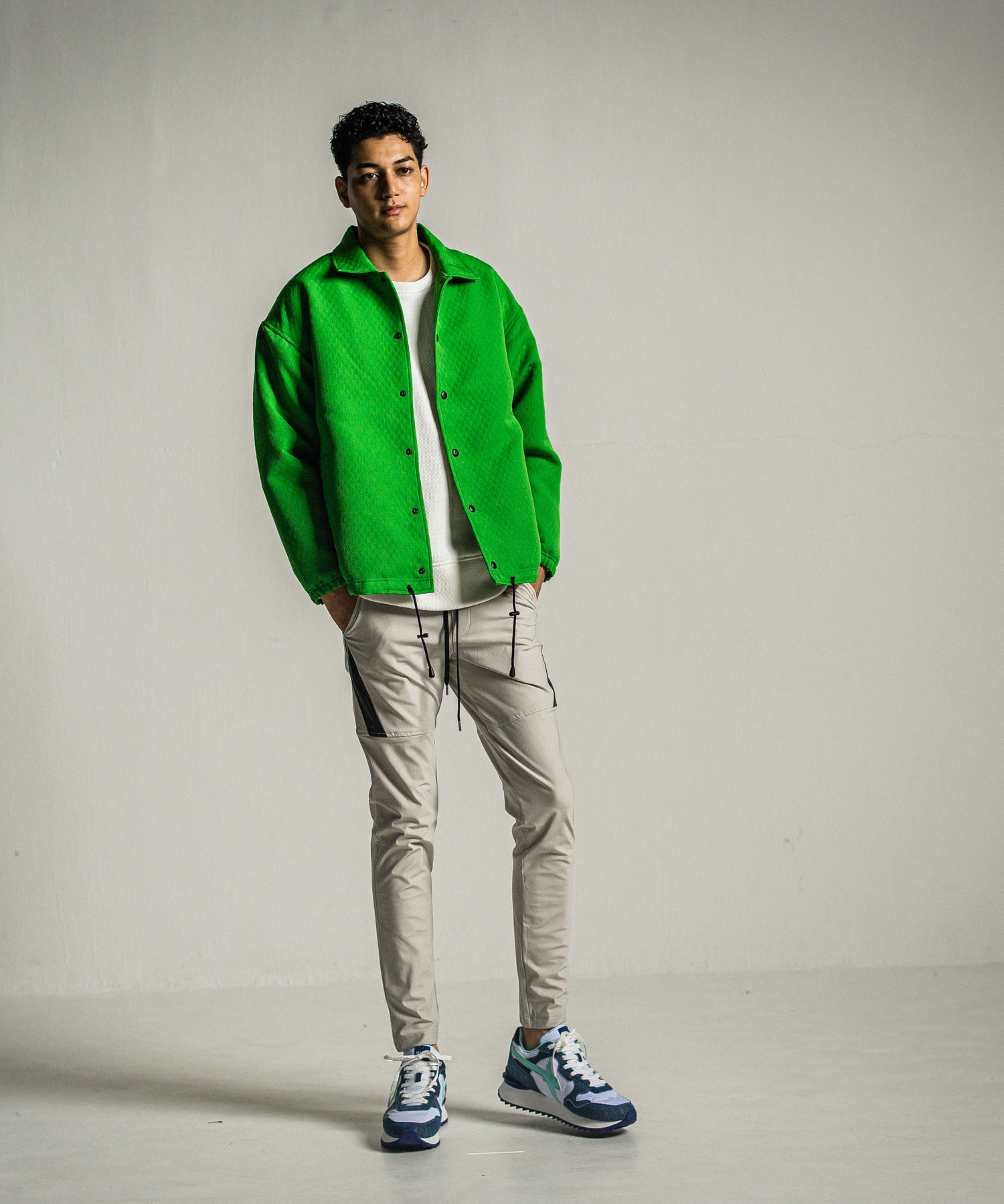 W6YZ×RESOUNDCLOTHINGコラボスニーカー