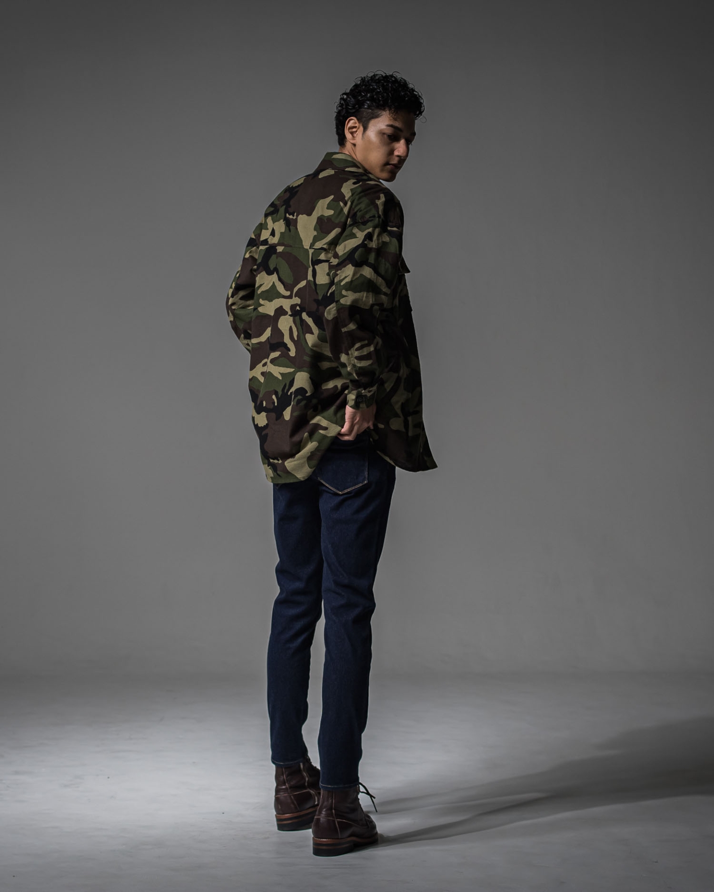 RESOUNDCLOTHING OFFICIAL STORE（リサウンドクロージング