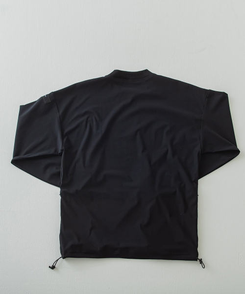 NYLON TECH pullover