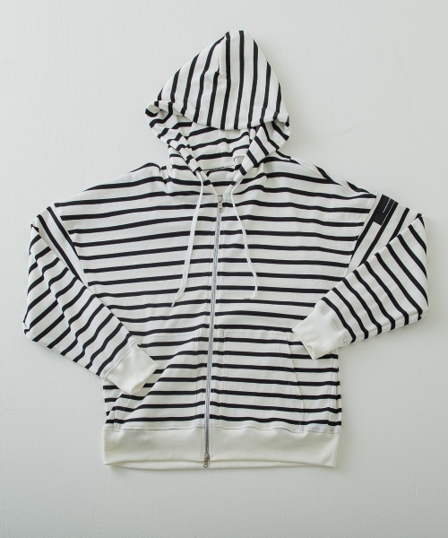 RESOUNDCLOTHING OFFICIAL STORE（リサウンドクロージング
