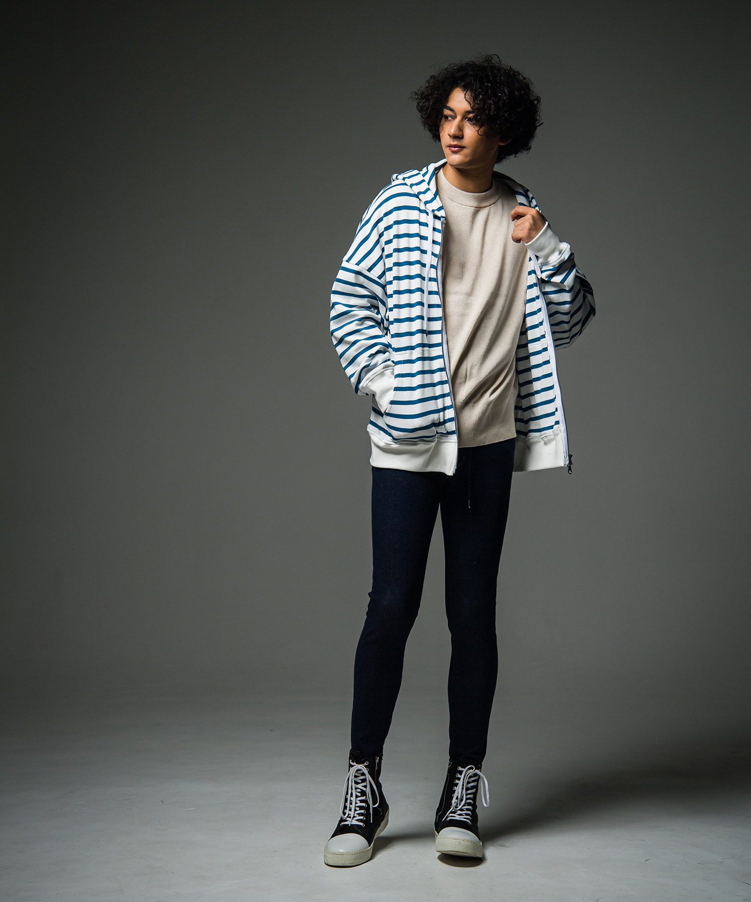 SILK KNT OVER LONG SLEAVE