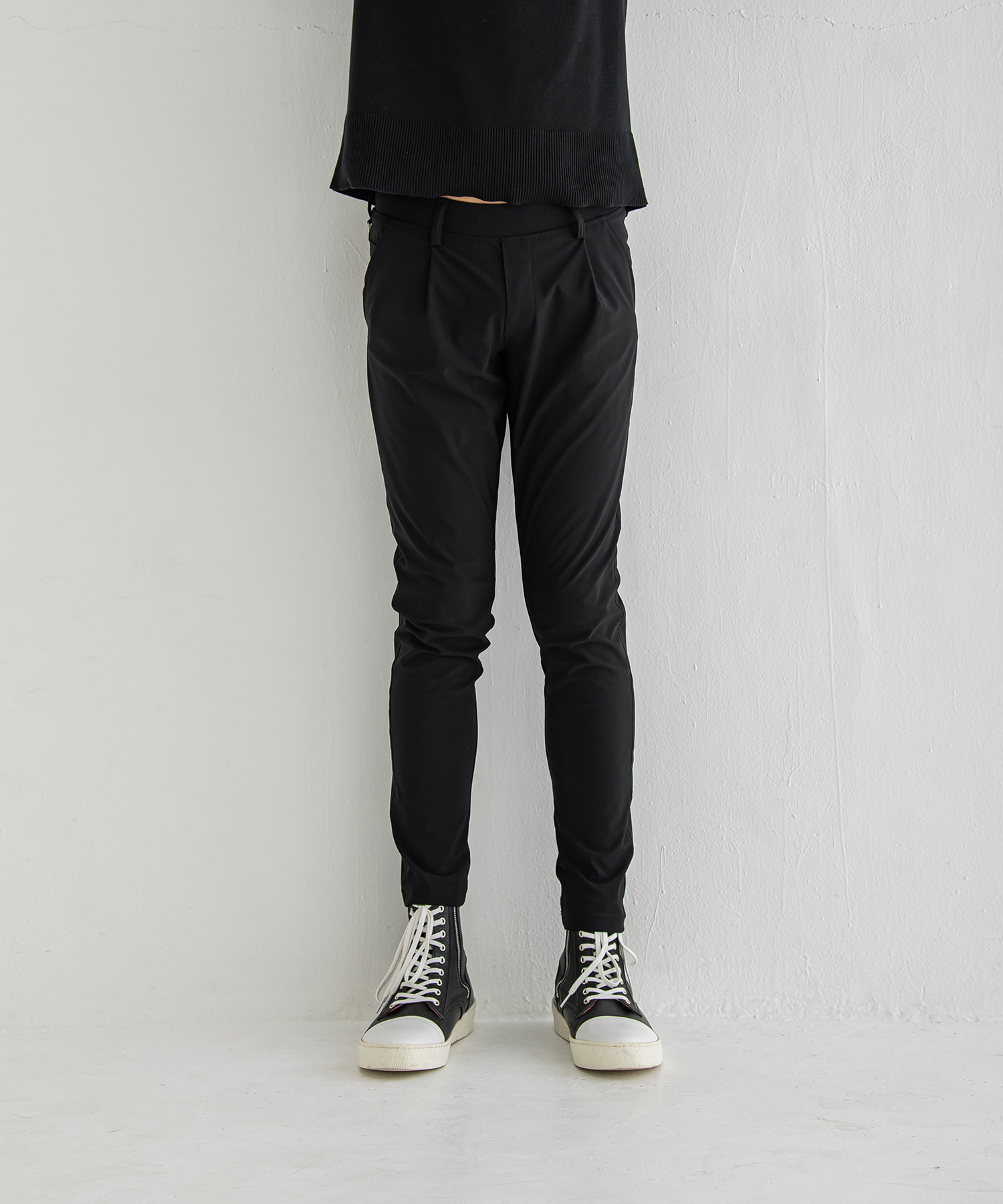 CHRIS EASY TUCK PANTS