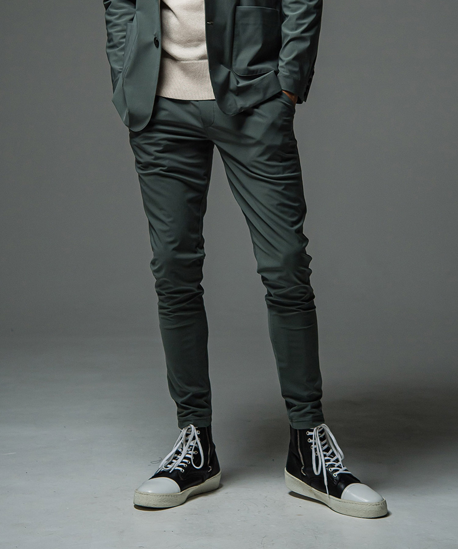 CHRIS EASY TUCK PANTS