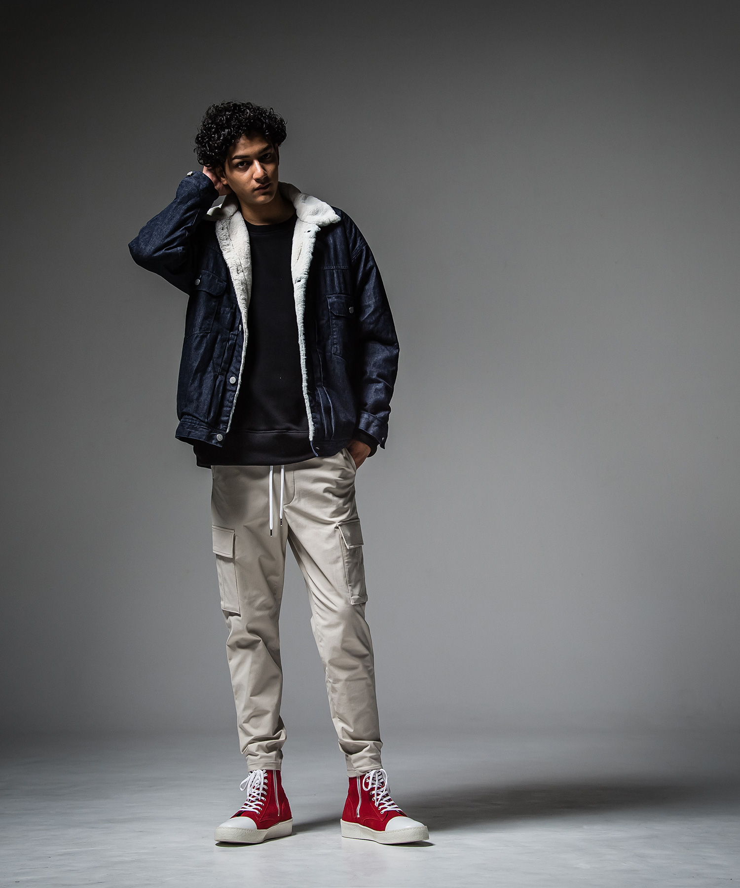 ID BACKROGO velours fleece drop trainer