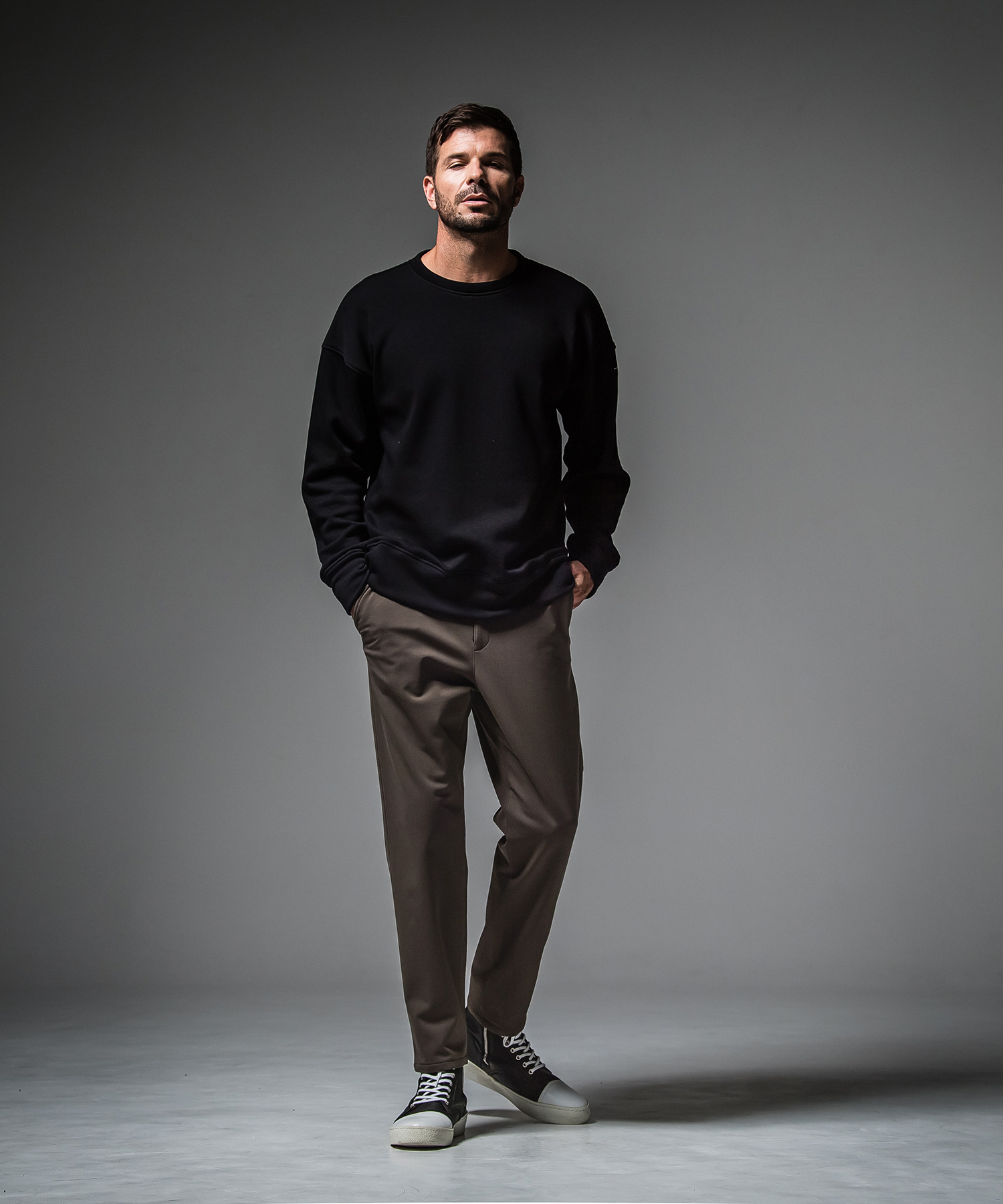 ID BACKROGO velours fleece drop trainer