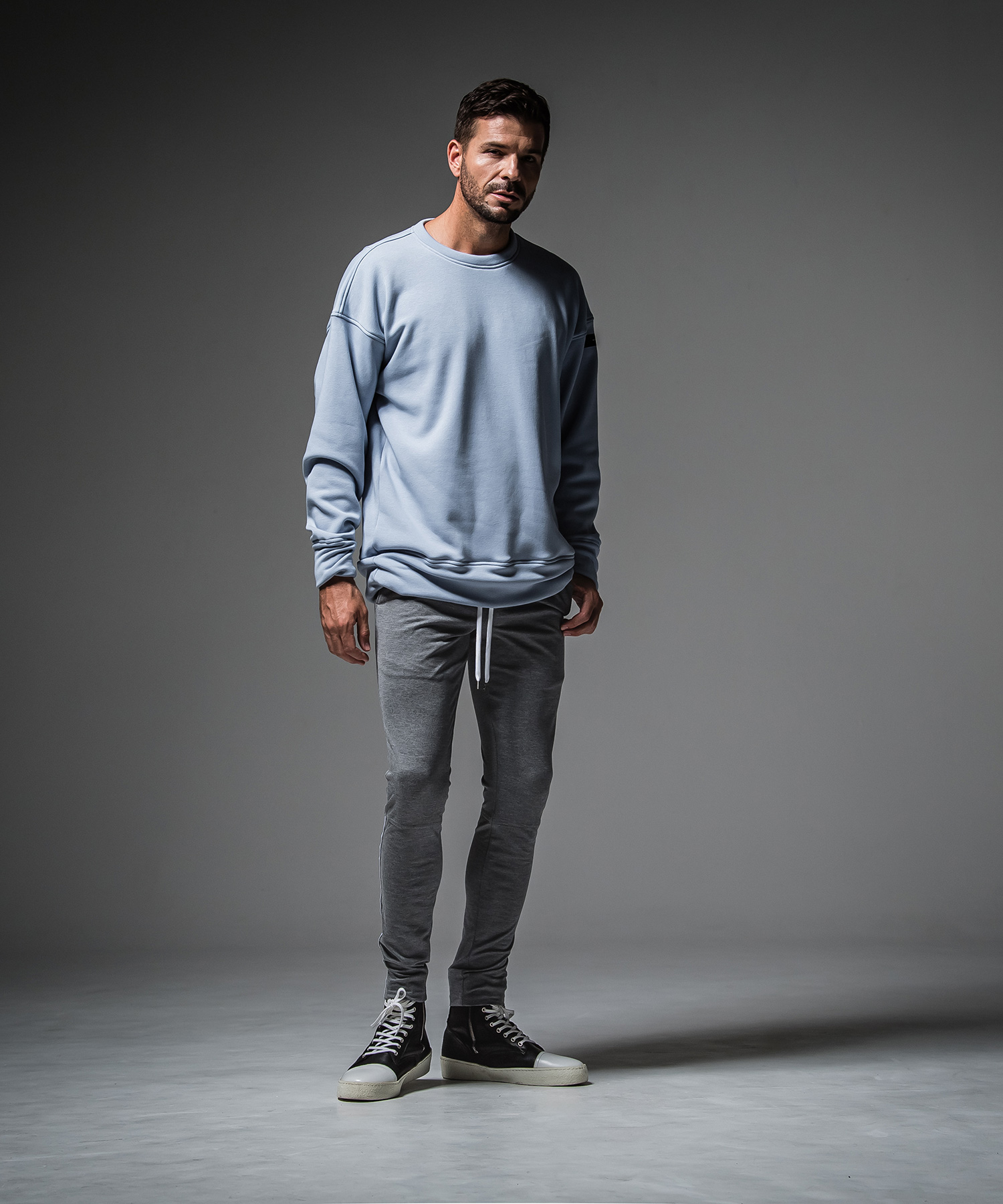 ID BACKROGO velours fleece drop trainer