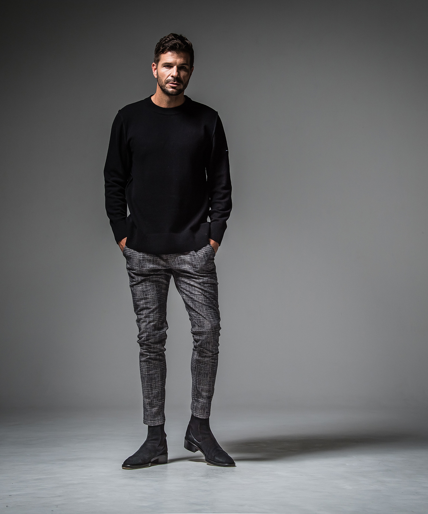 OUT SEAM SWEATER