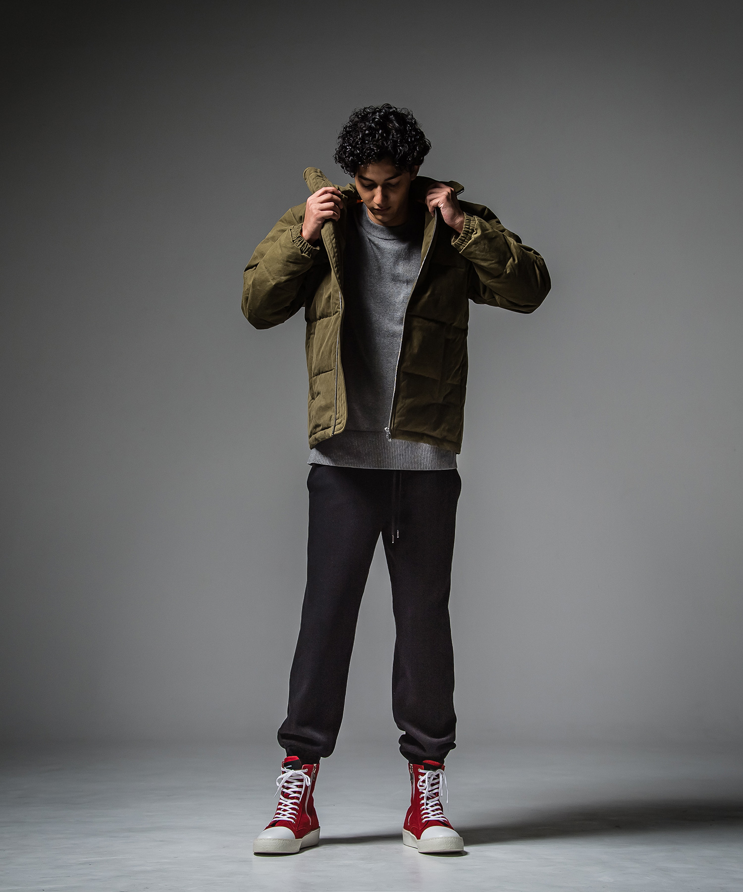 OUT SEAM SWEATER