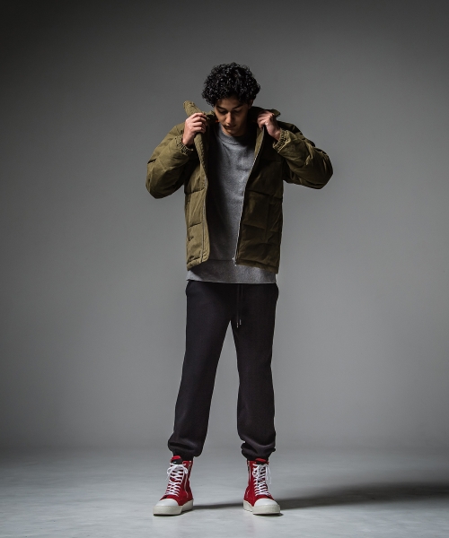 OUT SEAM SWEATER