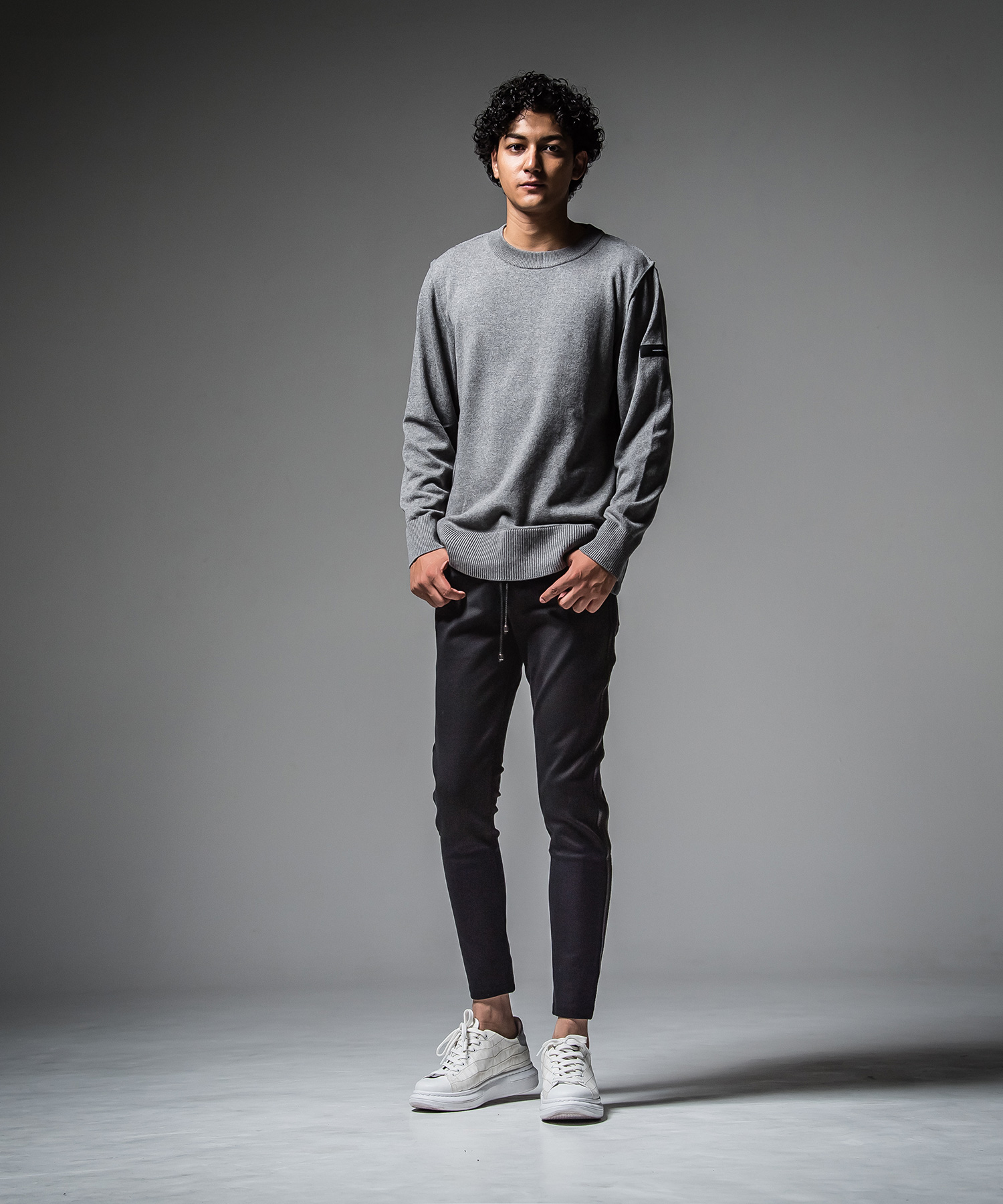 OUT SEAM SWEATER
