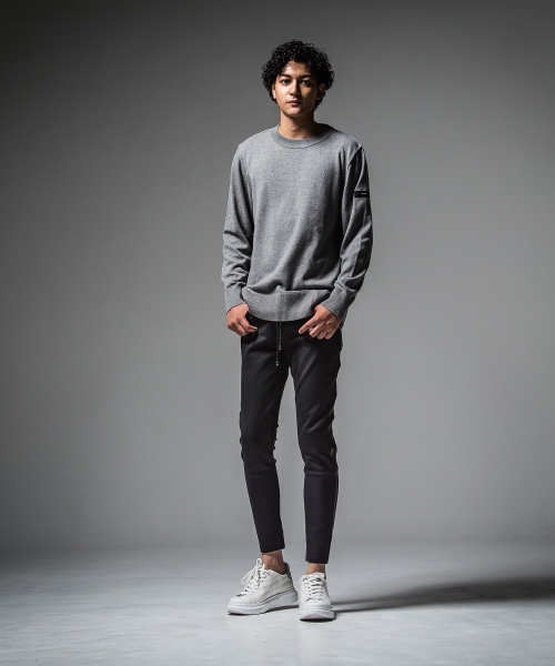 OUT SEAM SWEATER