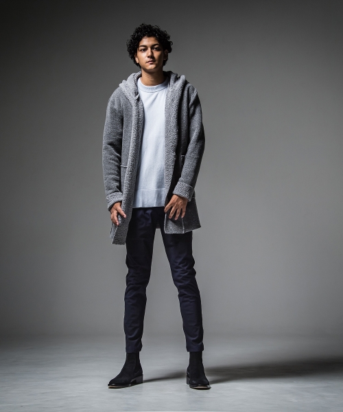 OUT SEAM SWEATER