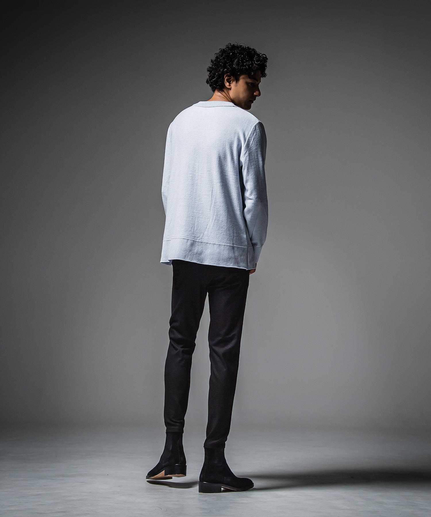 OUT SEAM SWEATER