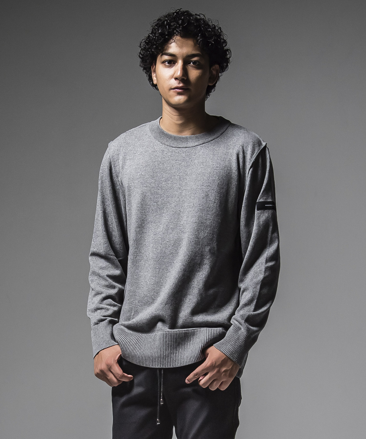 OUT SEAM SWEATER