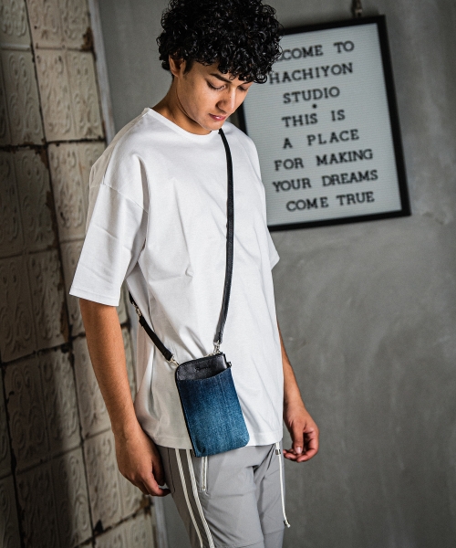 vermilion×RESOUND Mobile pouch