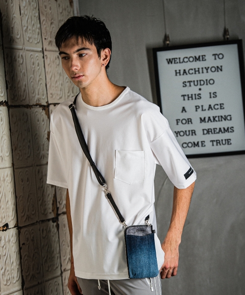 vermilion×RESOUND Mobile pouch