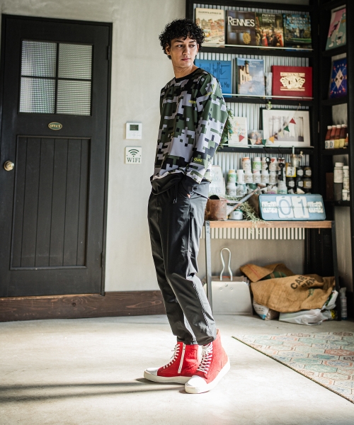 digital camo drop trainer