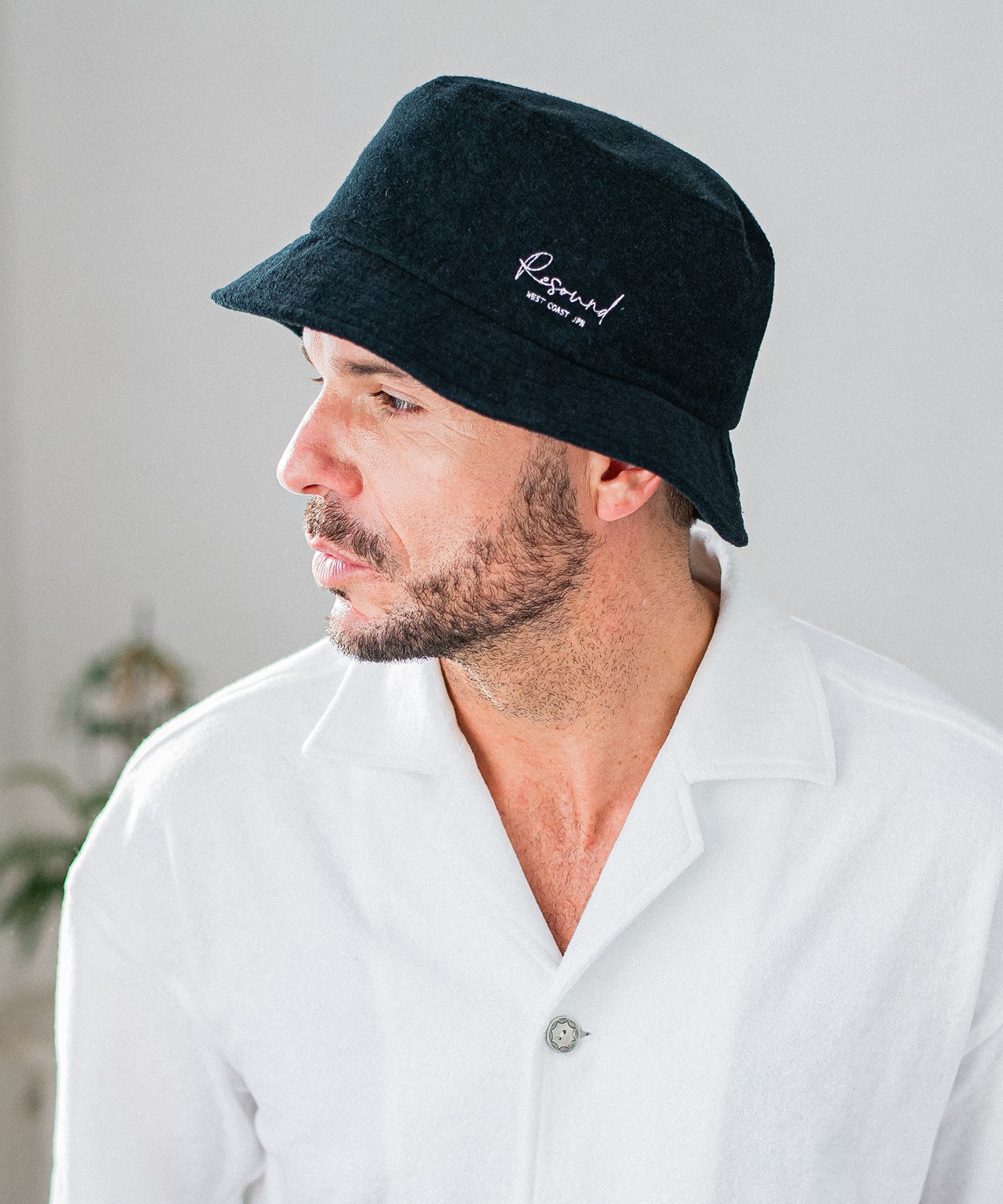 bucket hat