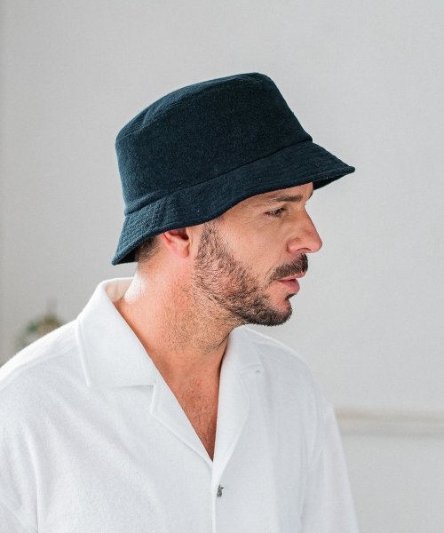 bucket hat