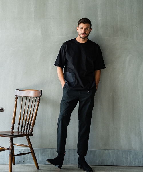 SIDE POCKET  OVER TEE