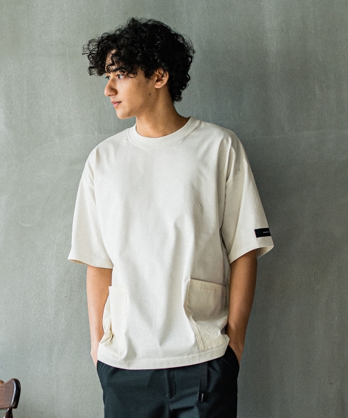 SIDE POCKET  OVER TEE