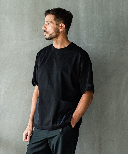 SIDE POCKET  OVER TEE