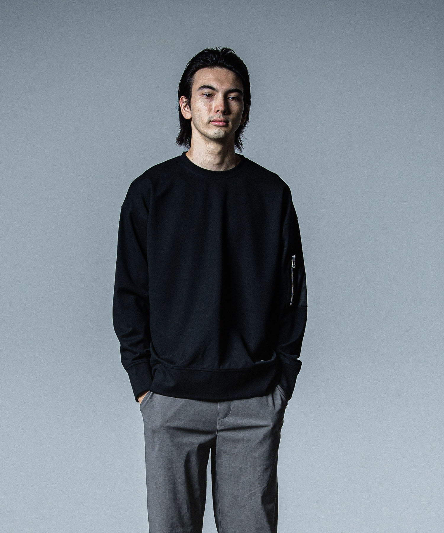 military pocket loose trainer