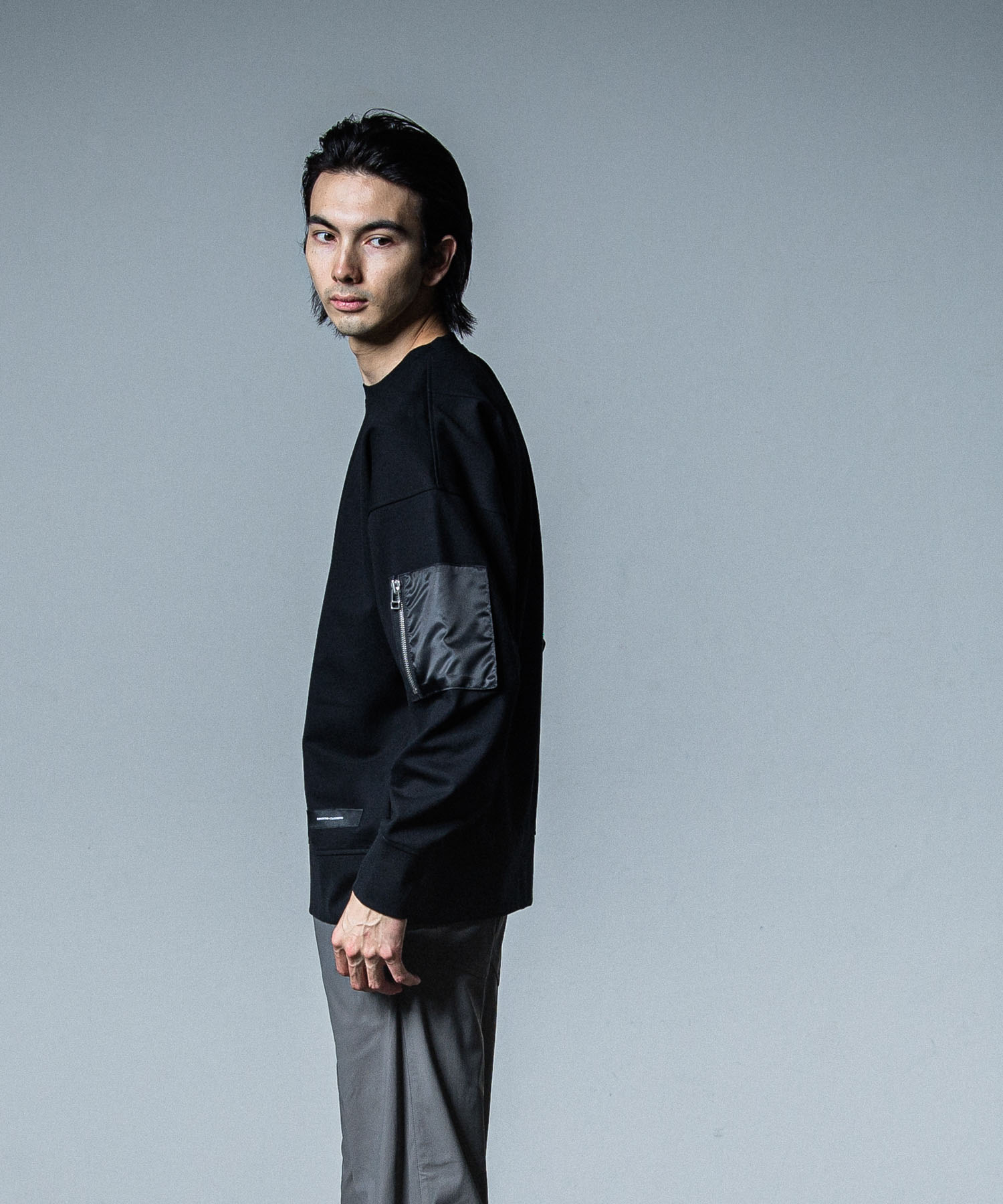 military pocket loose trainer